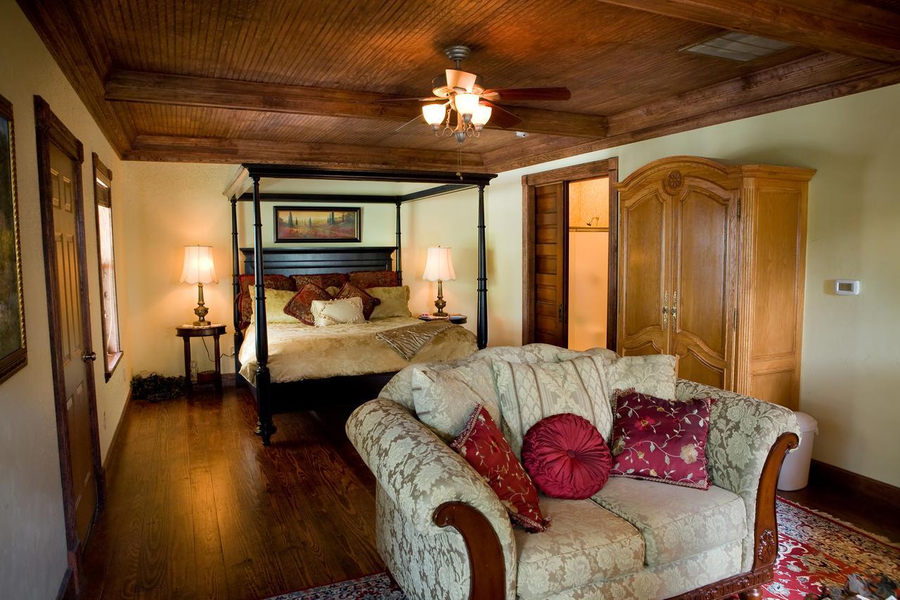 Bed And Breakfast On White Rock Creek Waco Exterior foto